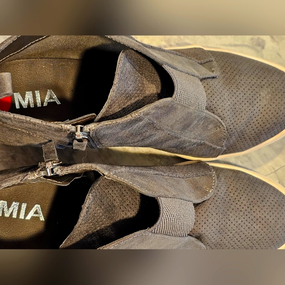 MIA Hidden Wedges - Picture 6 of 6